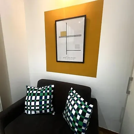 Mondrian-bozzi 59 Lägenhet Bari